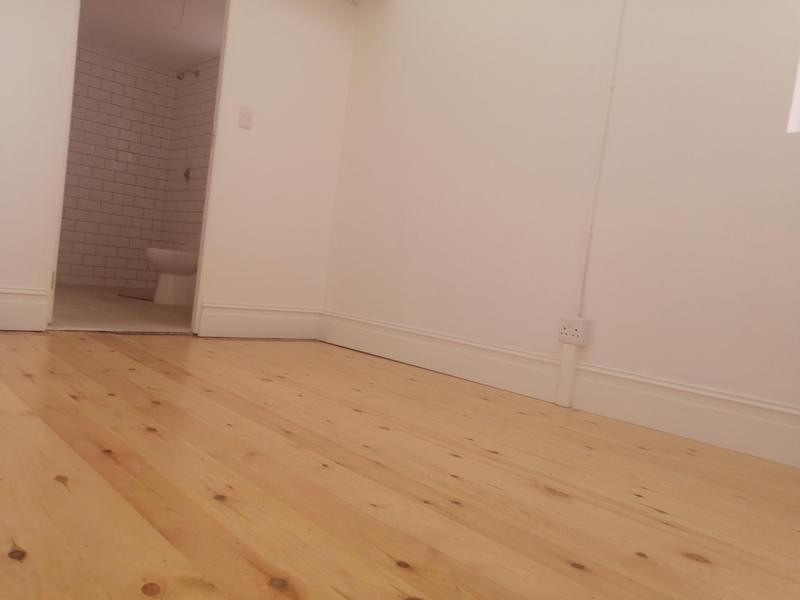To Let 1 Bedroom Property for Rent in Rondebosch Western Cape